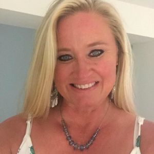 Meet your Posher, Lucy